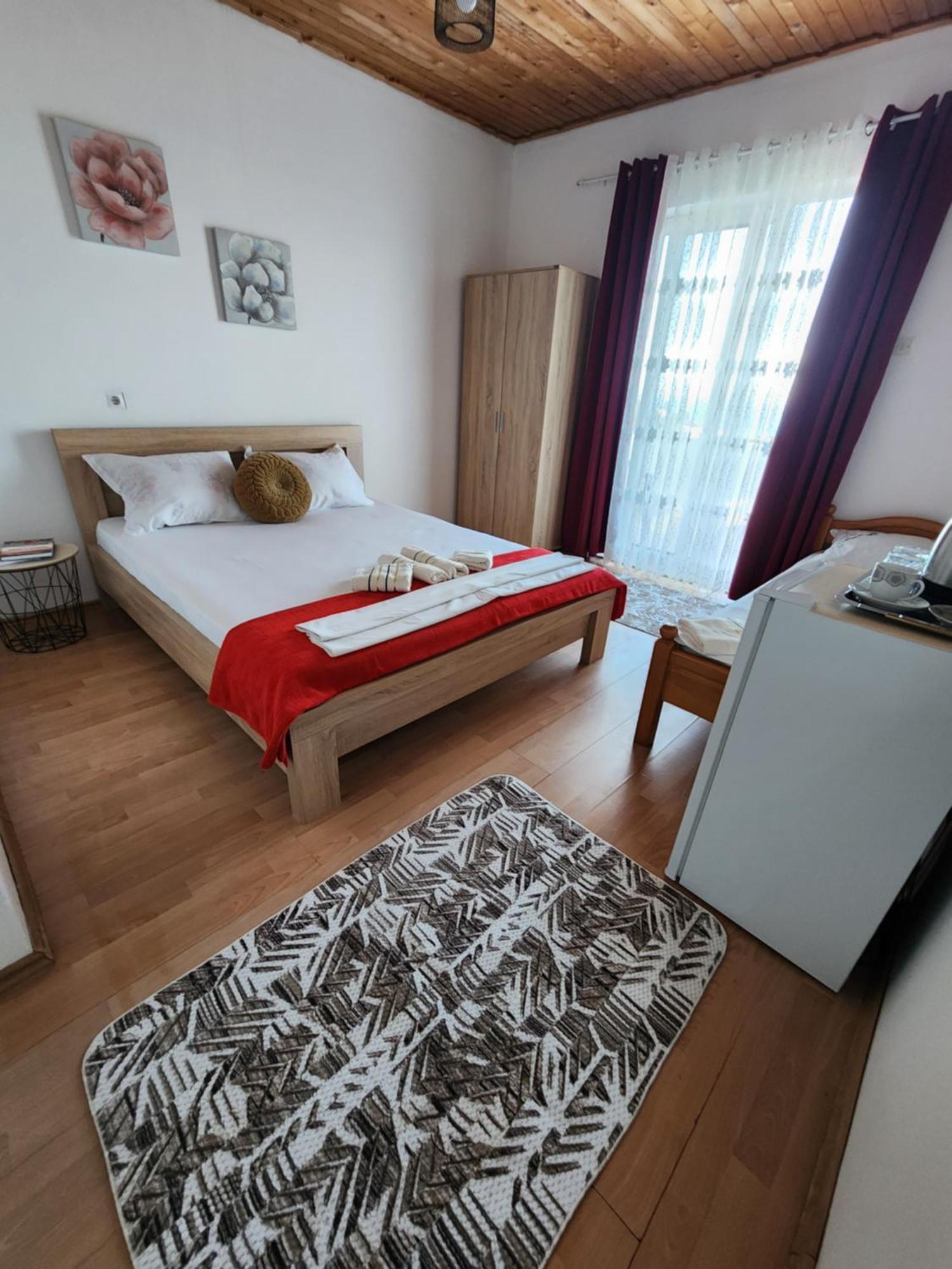 Adriatic Sea View Rooms Улцинь Экстерьер фото