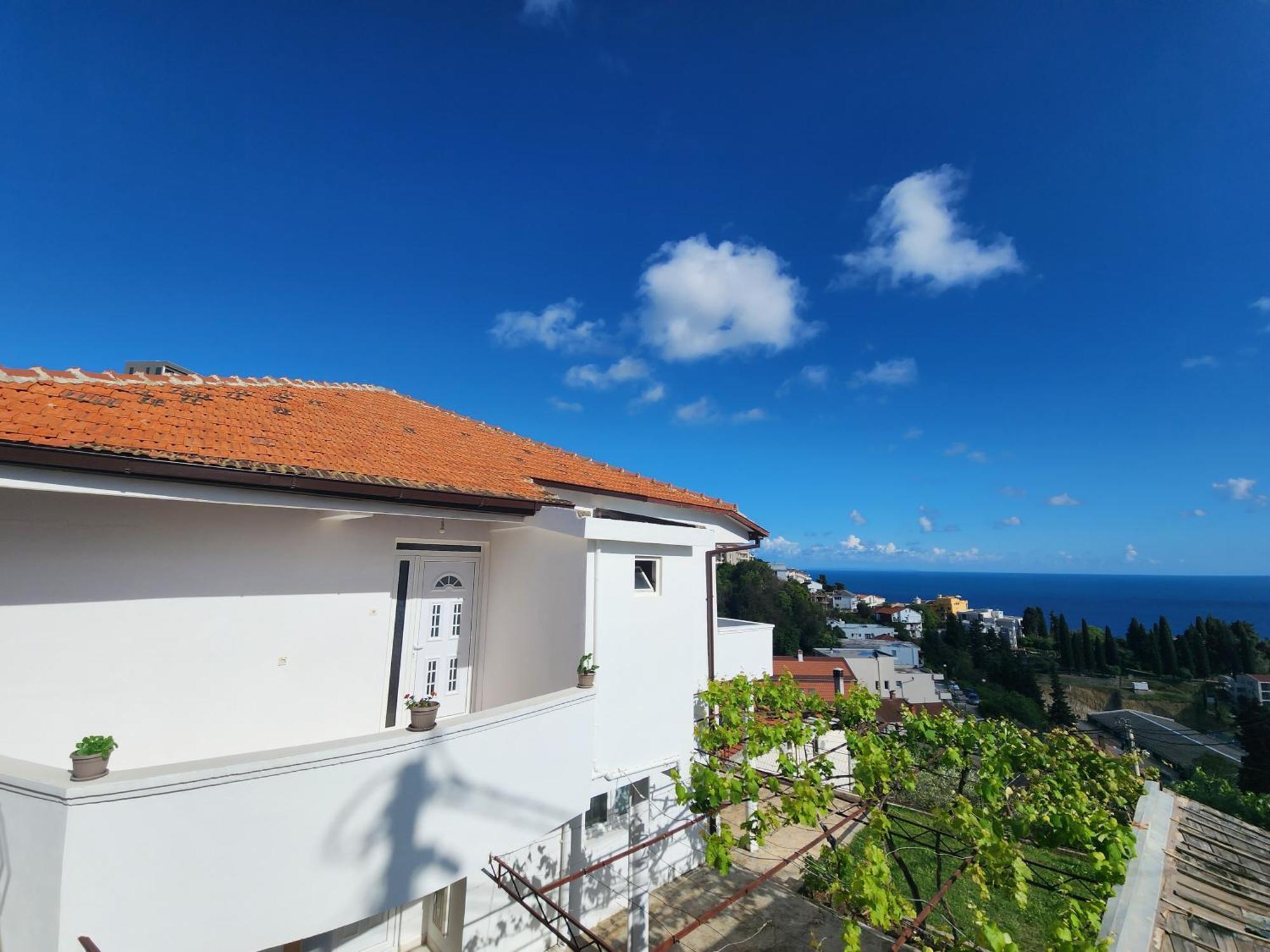 Adriatic Sea View Rooms Улцинь Экстерьер фото