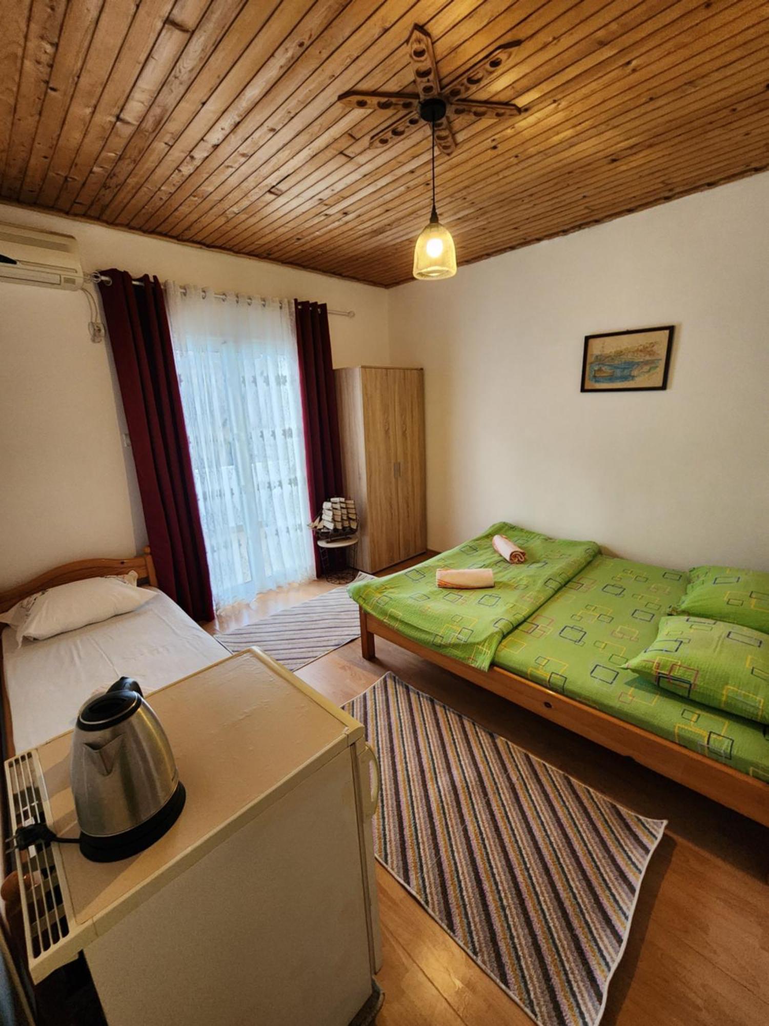 Adriatic Sea View Rooms Улцинь Экстерьер фото