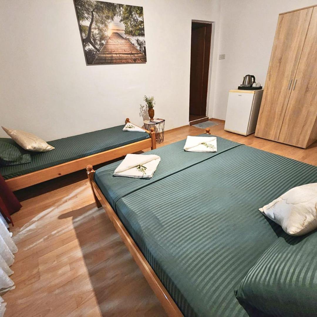 Adriatic Sea View Rooms Улцинь Экстерьер фото